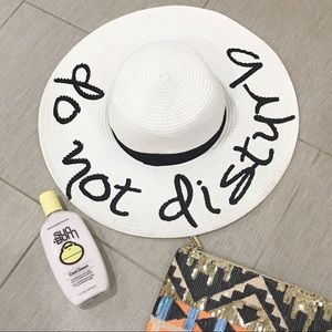 Adorable “Do Not Disturb” hat
